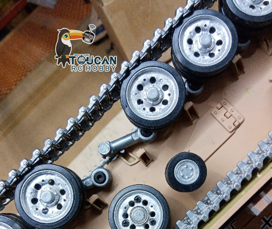 Fast Free Shipping Second Hand US Stock Henglong 1/16 3849 RTR RC Tank 7.0 Panzer III H BB IR 360 Degree Turret Smoke Metal Drive Road Wheels Idlers Tracks Gearbox