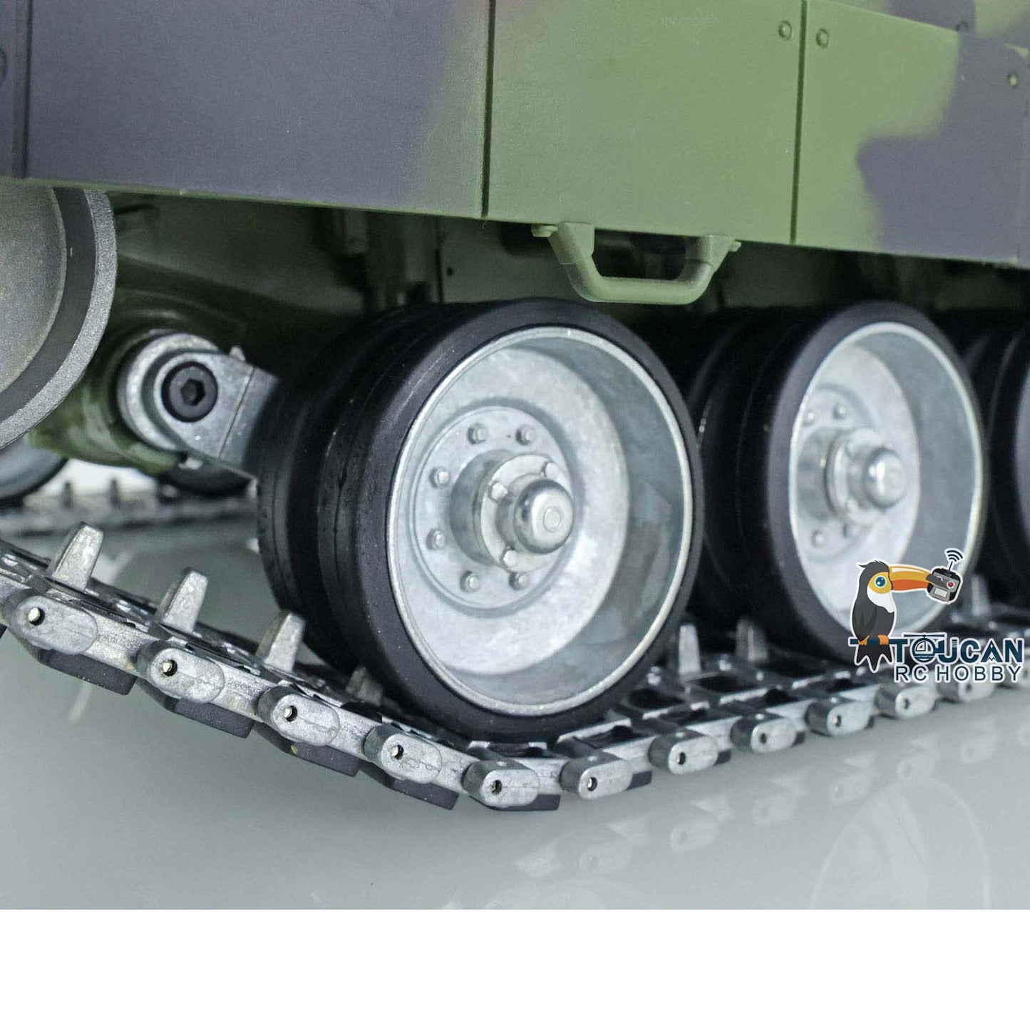 Henglong 1/16 7.0 Leopard2A6 RC Tank 3889 Barrel Recoil System Metal Tracks W/ Linkages BB Unit 360 Degree Turret Rotation