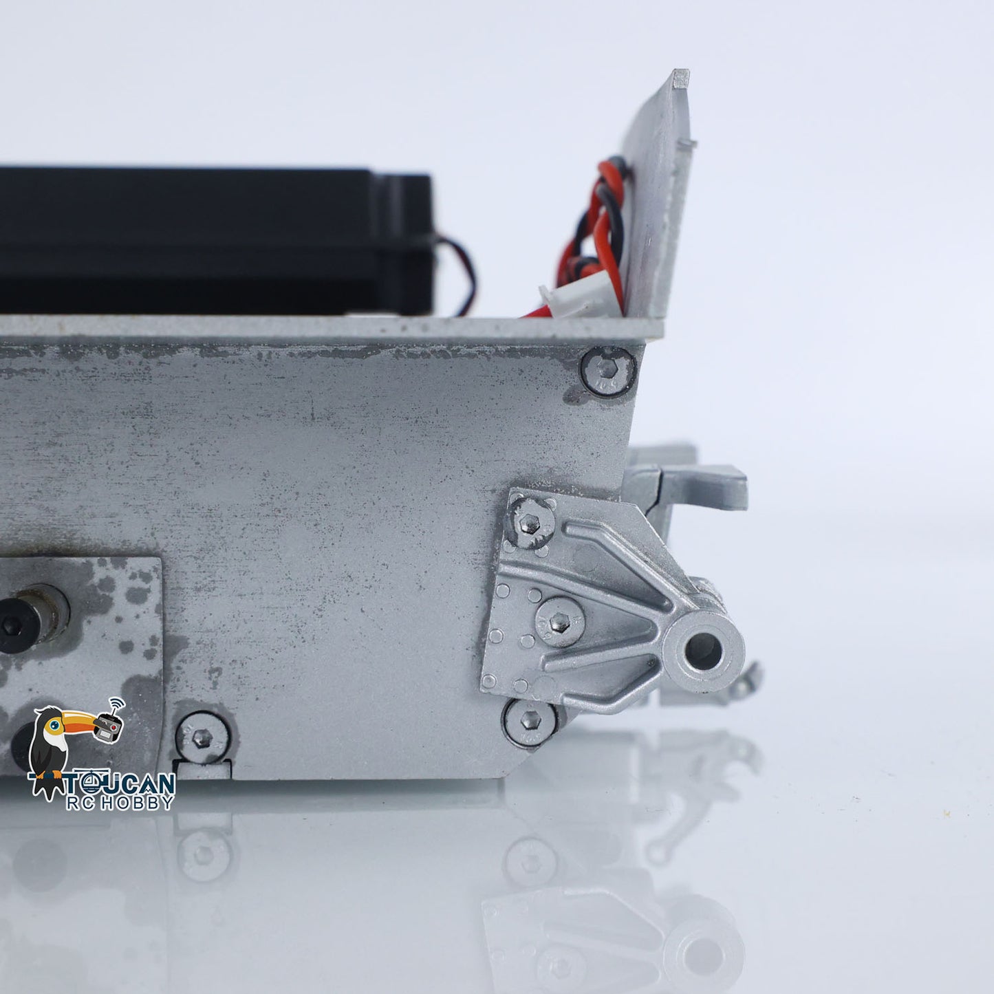 Metal Chassis Smoke Unit Gearbox Power Blue Motor Speaker Switch for Henglong 1/16 RC Battle Tank 3898 USA M4A3 Sherman Model