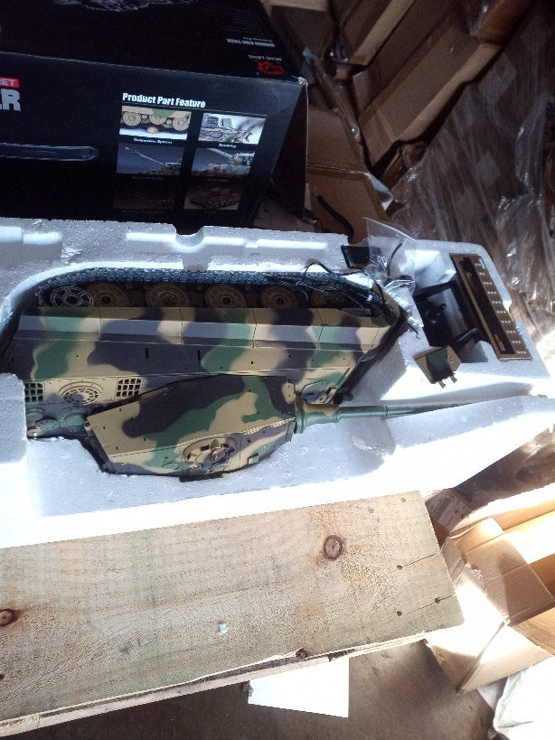 Second Hand US Warehouse 2.4Ghz Henglong 1:16 7.0 German King Tiger RC Tank 3888A Model Metal Tracks 340 Degree Turret Steel Driving Gearbox