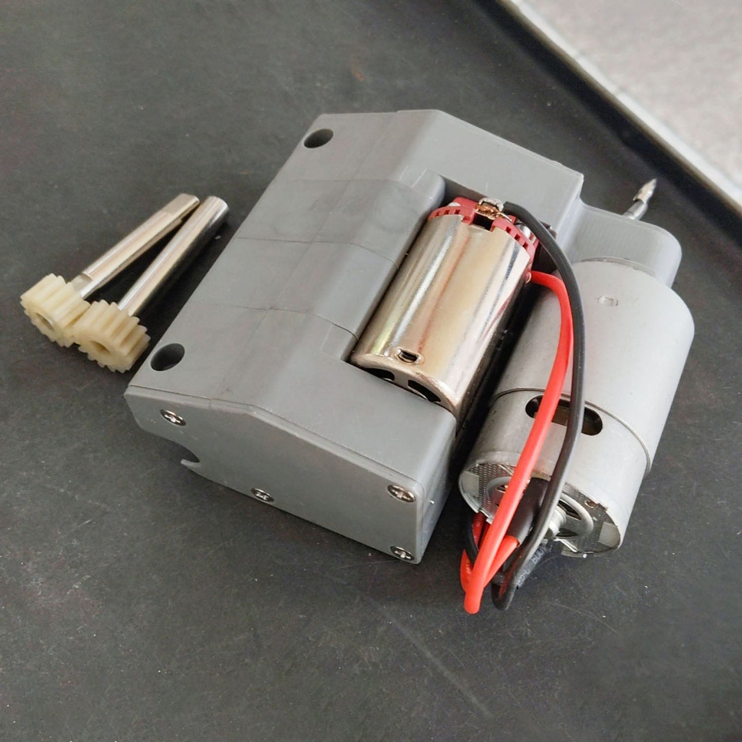 1/16 Henglong L49MM H/60/65MM Plastic Gearbox 1/39 or 1/48 Gear Ratio Suitable for 6.0S 6.1S 7.0 7.1 Main Board RC Tank