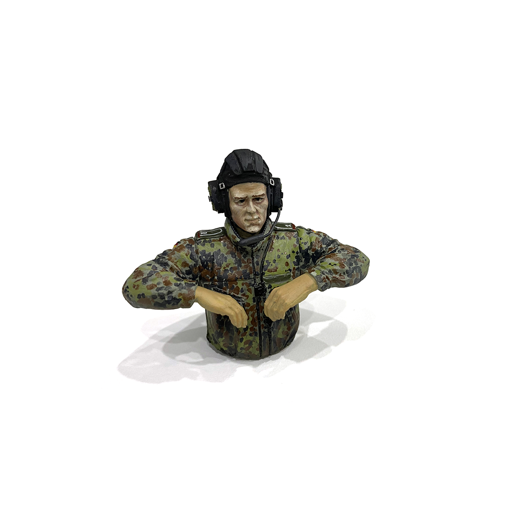 1/16 Soldier American German Russian Male Female Telescope Side Sitting Uniform For Remote Control Military Tank Model Parts