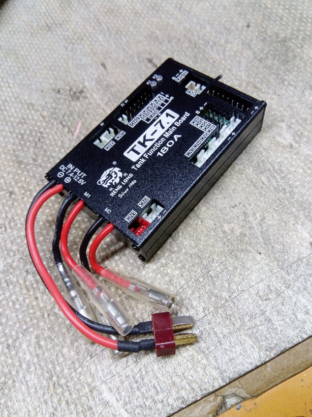 Fast Free Shipping Second Hand US Stock Henglong 7.1 Multi-Function Main Board For 1/16 RC Tank 7.1 7.0 Radio Controller