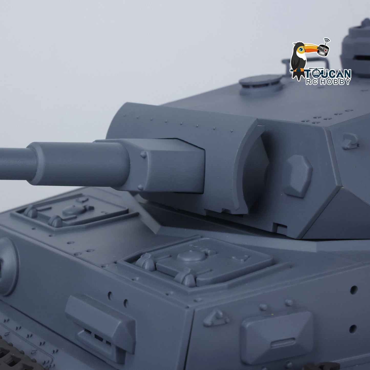 Henglong 1/16 Scale 7.0 Upgraded Panzer IV F2 RTR RC Tank 3859 Infrared Combating System 360 Degree Turret Rotation Metal Tracks