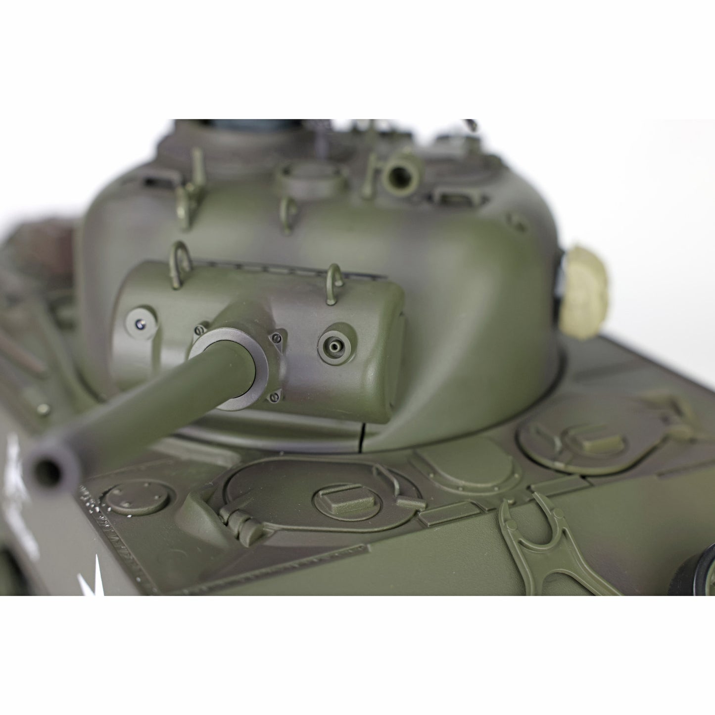 US Stock 2.4Ghz Henglong 1/16 Scale 7.0 Plastic Version M4A3 Sherman 3898 RTR RC Tank Model BB IR Smoke 340 Degree Turret Metal Barrel