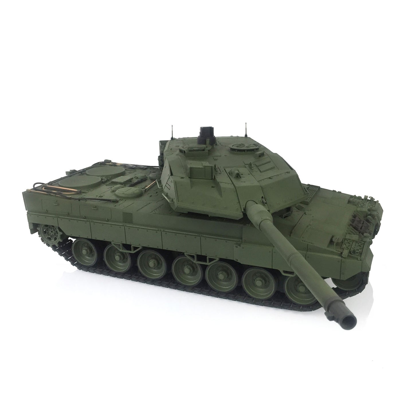 Henglong 1/16 7.0 Leopard2A6 RTR RC Tank Remote Control Military Model 3889 IR BB Smoke Barrel Recoil 360 Degree Turret Metal Tracks Wheels Gearbox