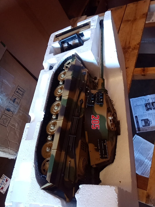 Second Hand US STOCK 2.4G Henglong 1/16 Scale 7.0 Plastic German King Tiger RTR RC Tank Model 3888A