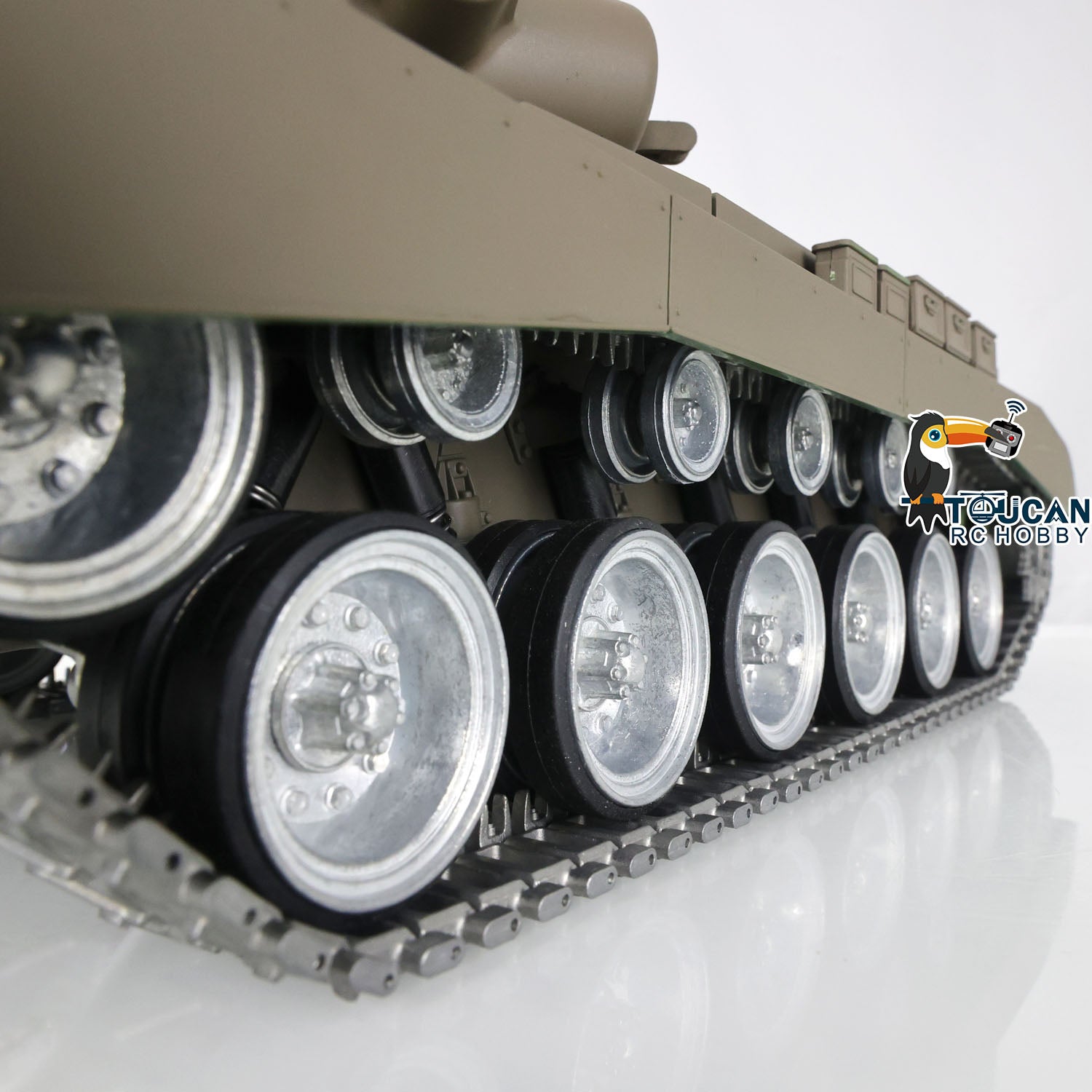 Henglong 1/16 TK7.0 Profession USA M26 RTR RC Tank 3838 with 360 Degrees Turret IR BB Unit Smoke Metal Sprockets Idlers Road Wheels Gearbox Tracks