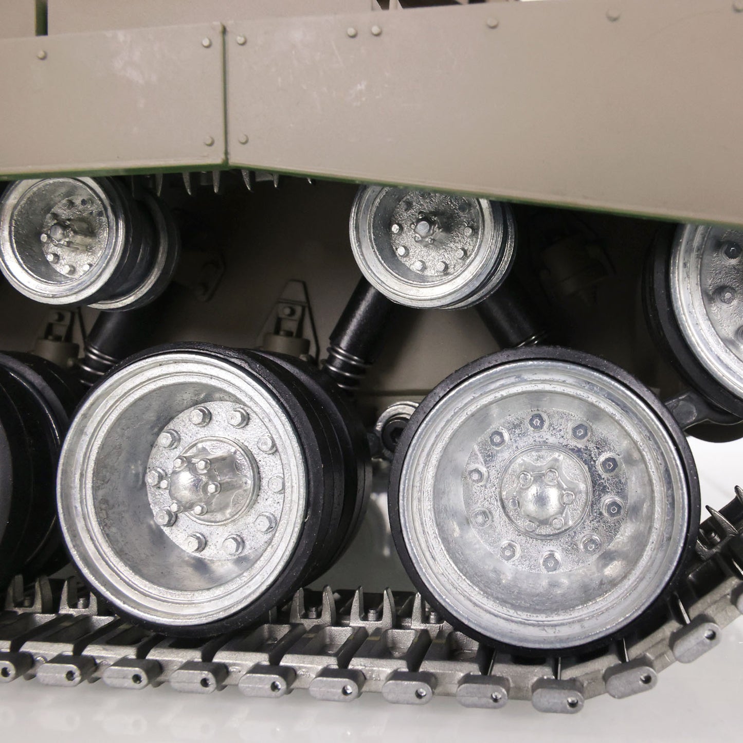 Henglong 1/16 7.0 Customized M26 Pershing 3838 RTR RC Tank FPV BB IR 360 Degree Turret Smoke Metal Tracks Drive Road Idlers Wheels Gearbox