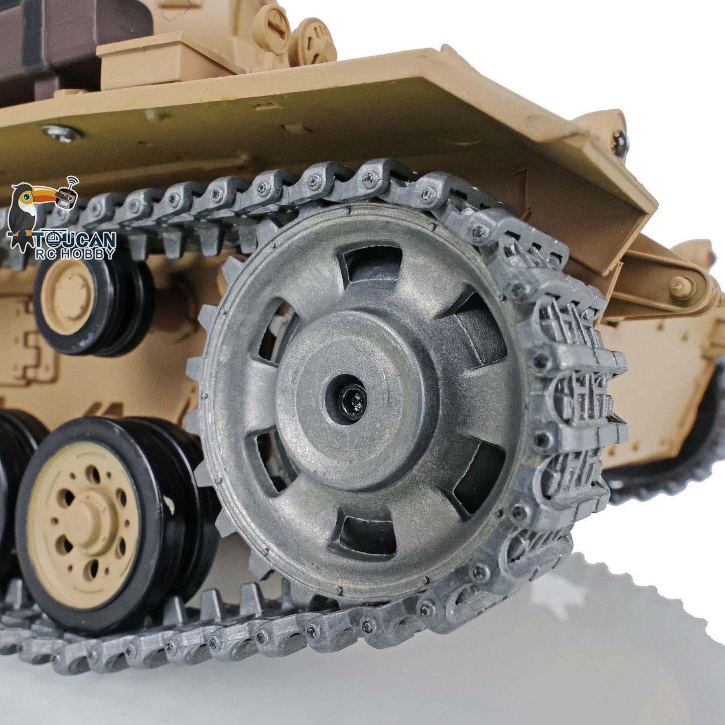 Henglong 1/16 Scale 7.0 Upgraded Panzer III H RTR RC Tank 3849 360 Degree Turret Rotation Metal Tracks Sprocket Wheels Infrared Combating System