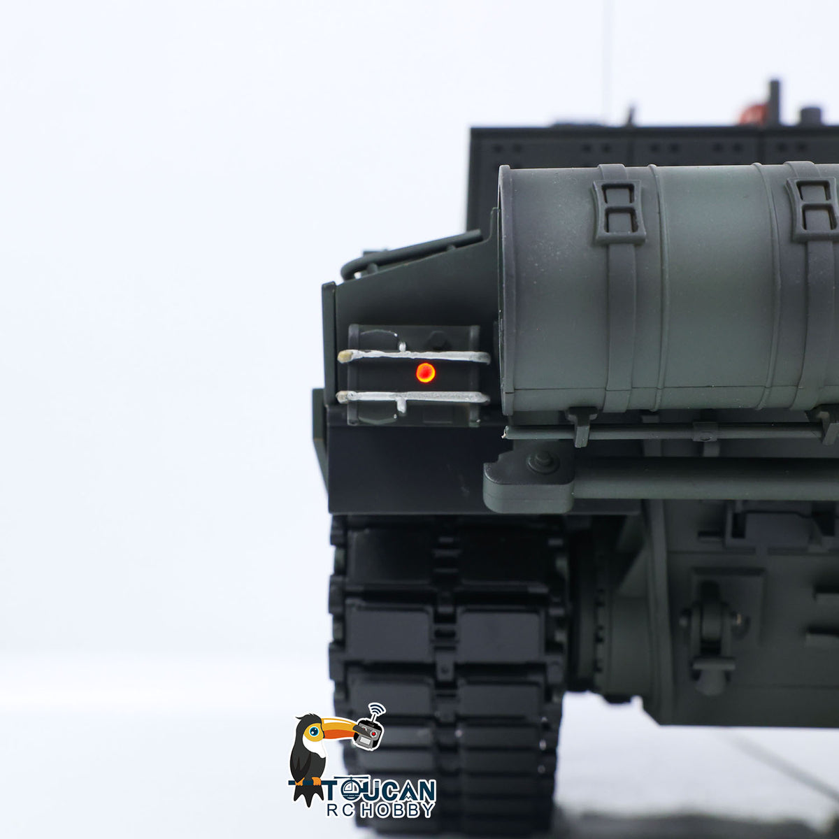 Henglong 1/16 TK7.0 Professional British Challenger II 3908 RTR RC Tank with 360 Degrees Turret BB IR Smoke