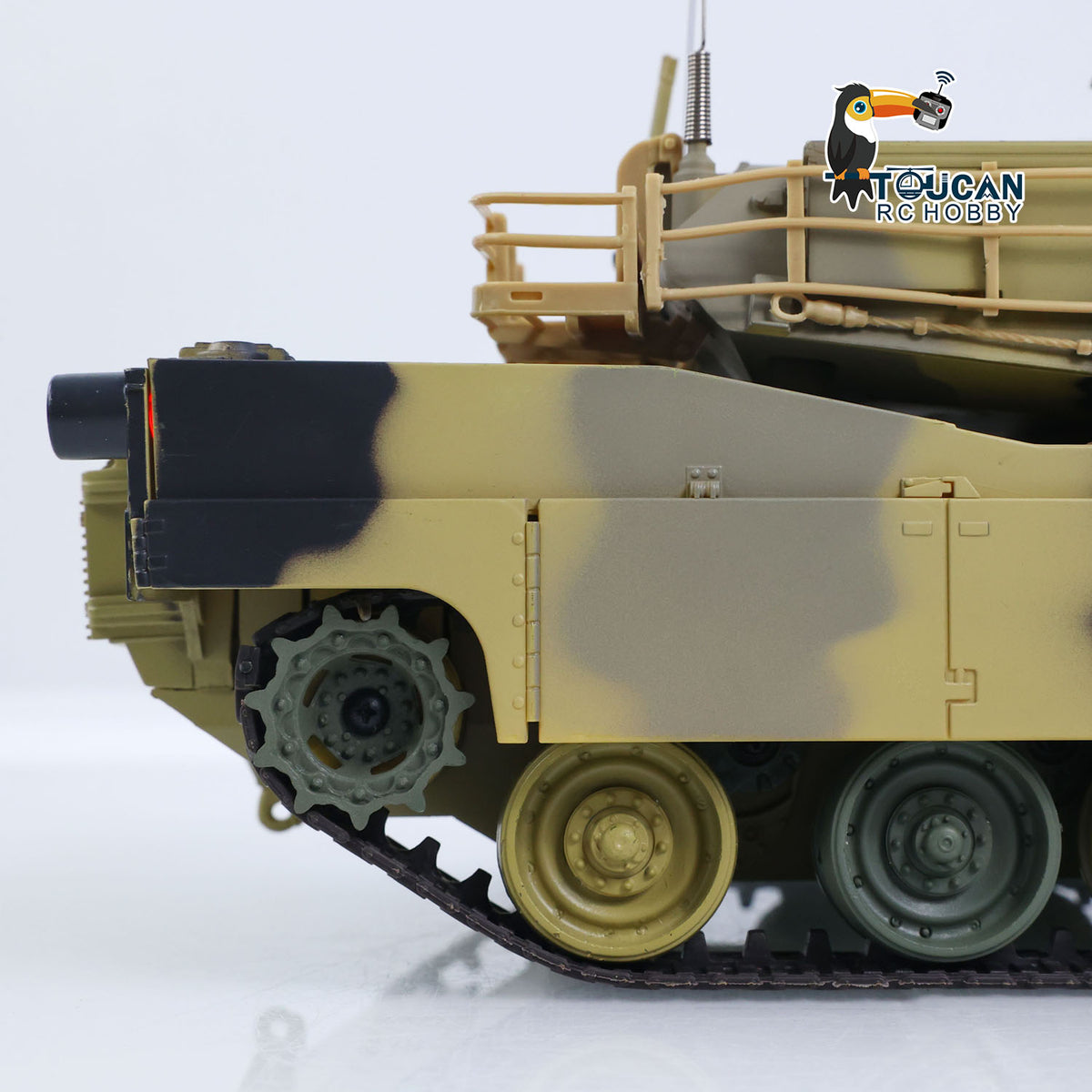 IN Stock Henglong 1/24 Plastic 3816 AbramsM1A2 RC Tank Model with Smoke Infrared Combat Turret Elevation and Depression Sound Light