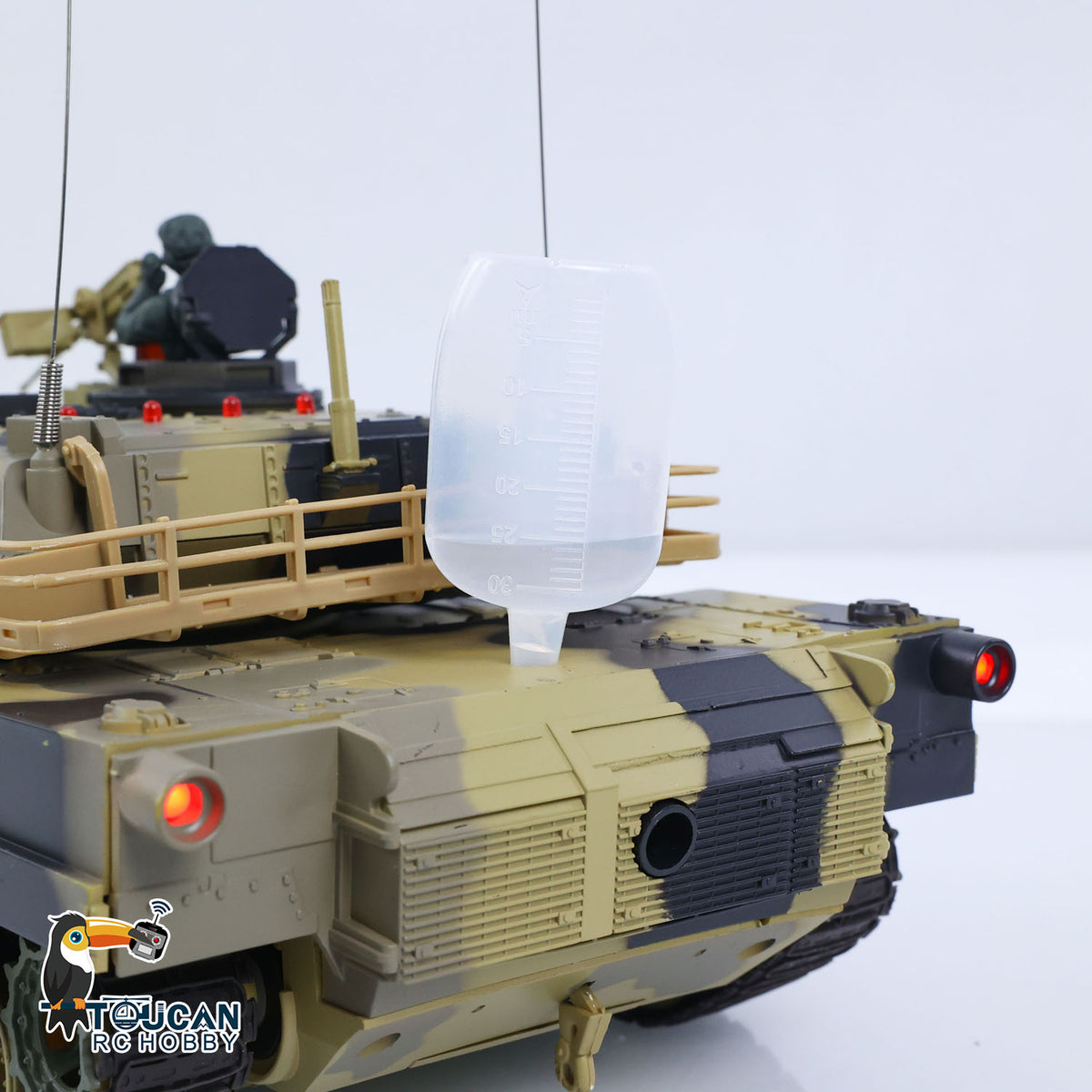 IN Stock Henglong 1/24 Plastic 3816 AbramsM1A2 RC Tank Model with Smoke Infrared Combat Turret Elevation and Depression Sound Light