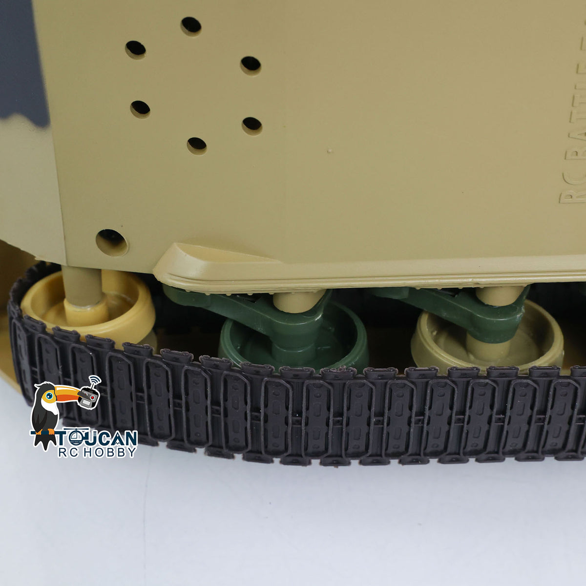 IN Stock Henglong 1/24 Plastic 3816 AbramsM1A2 RC Tank Model with Smoke Infrared Combat Turret Elevation and Depression Sound Light