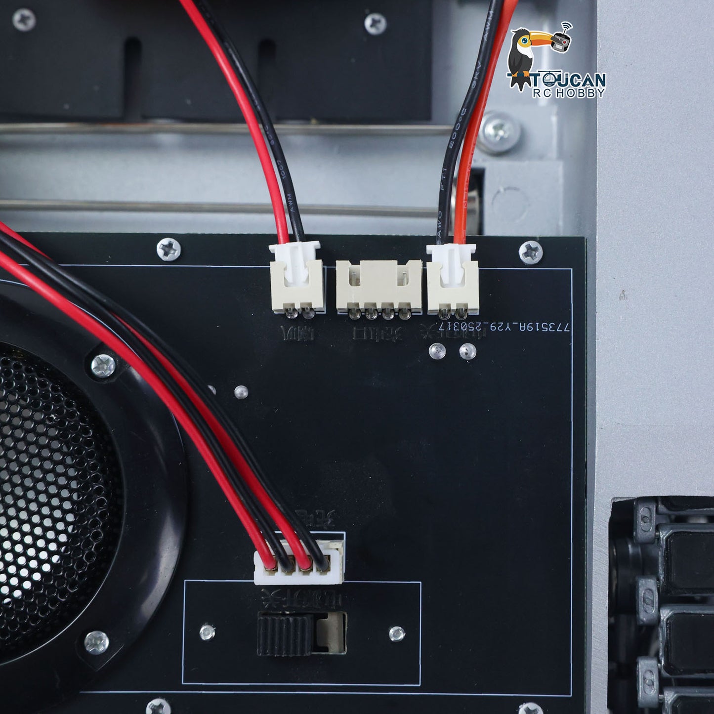 Metal Chassis with Driving Gearbox Road Wheels Speaker Switch for Henglong 1/16 RC Battle Tank USA Abrams M1A2 3918 Model