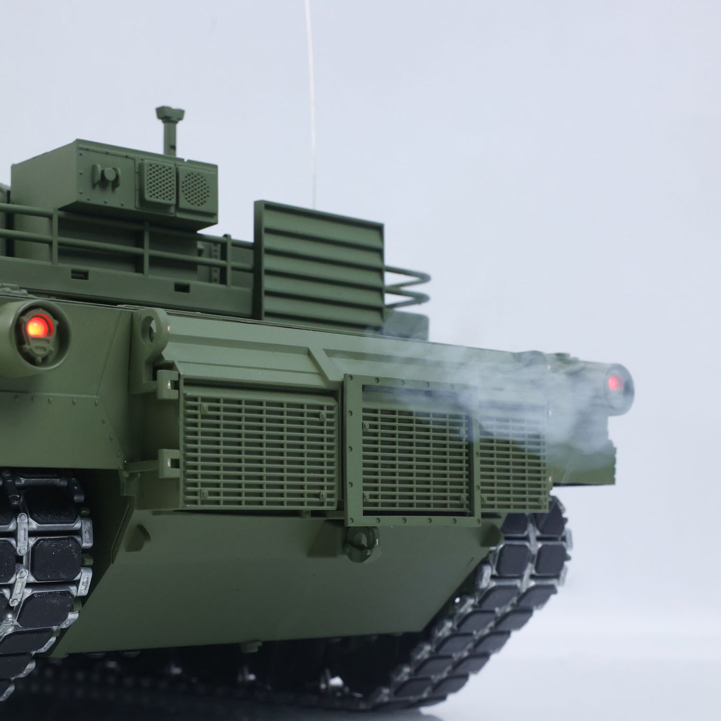 IN Stock 1/16 TOUCAN 3918 Abrams M1A2 RC Tank 360 Degree Turret Barrel Recoil Firing Flash Smoke Metal Gearbox Drive Idler Road Wheels