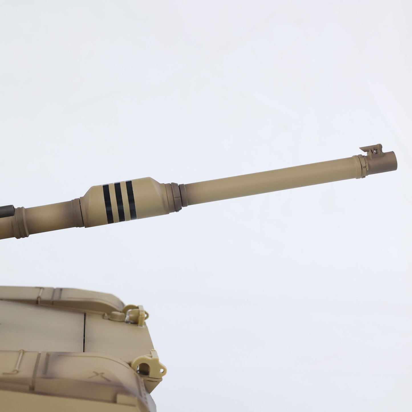 Henglong 1/16 7.0 Plastic M1A2 Abrams 3918 Leopard2A6 3889 RTR RC Tank BB Infrared Combat Smoke Barrel Recoil Sound Light System