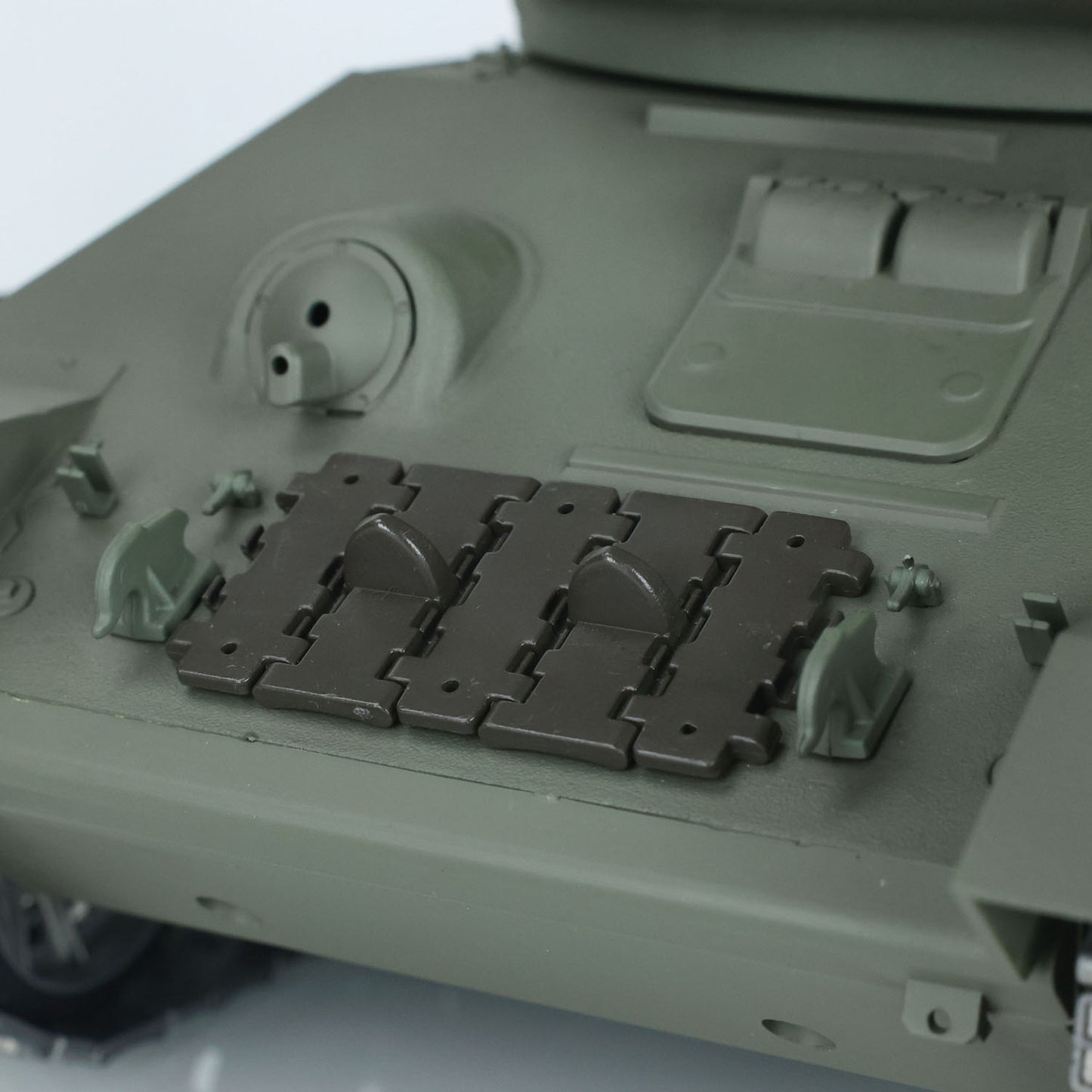 US Warehouse 1/16 7.0 Henglong 3909 Soviet T34-85 RC Tank Infrared Combating Smoking 360 Degree Metal Wheels Barrel Recoil Mainboard
