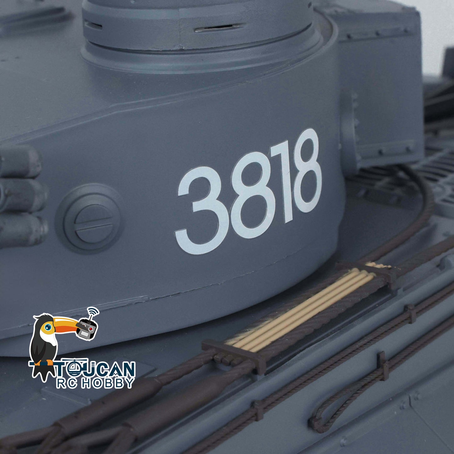 Henglong 1/16 Promotion TK7.0 German Tiger I RTR RC Tank 3818 Special Spray Painting with FPV Barrel Recoil Metal Tracks Sprockets Idlers Wheels Gearbox