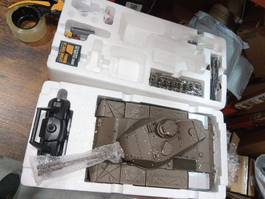 Fast Free Shipping Second Hand US Stock 2.4Ghz Henglong 1/16 7.0 Plastic 3839 Walker Bulldog RTR RC Tank Model BB Unit Infrared Combat Smoke