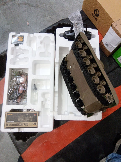 Fast Free Shipping Second Hand US Stock 2.4Ghz Henglong 1/16 Scale 7.0 Plastic Ver M26 Pershing 3838 RTR RC Tank Model BB IR Smoke Sounds Lights