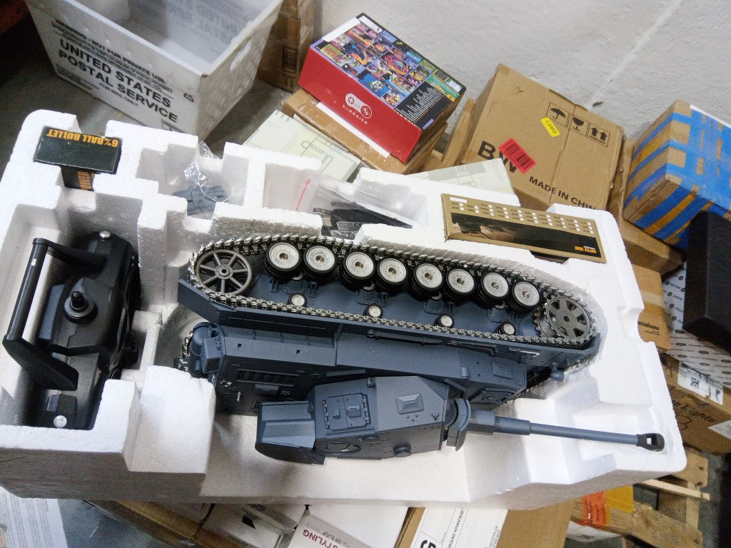 Fast Free Shipping Second Hand US Stock Henglong 1/16 7.0 Customized Panzer IV F2 RTR RC Tank 3859 Metal Tracks Wheels