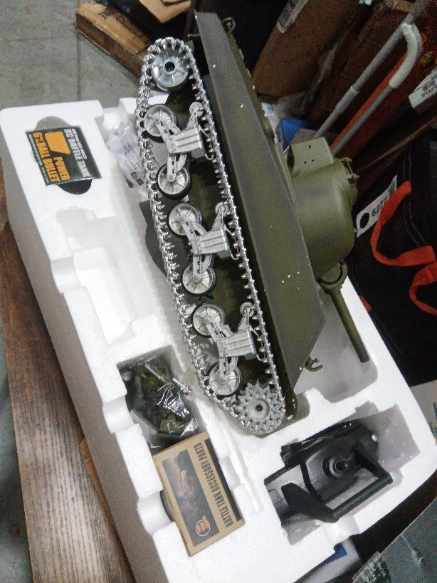 Second Hand Fast Shipping Henglong 1/16 Customized 7.0 3898 M4A3 Sherman RTR RC Tank Barrel Recoil 360 Degree Turret BB IR Smoke Metal Tracks Gearbox Drive Idler Road Wheels