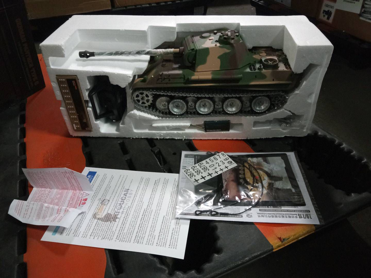 Free Shipping Second Hand US Stock Henglong 1/16 7.0 Customized 3879 Panther G RTR RC Tank BB IR Smoke Metal Barrel Tracks Drive Road Idler Wheels Gearbox