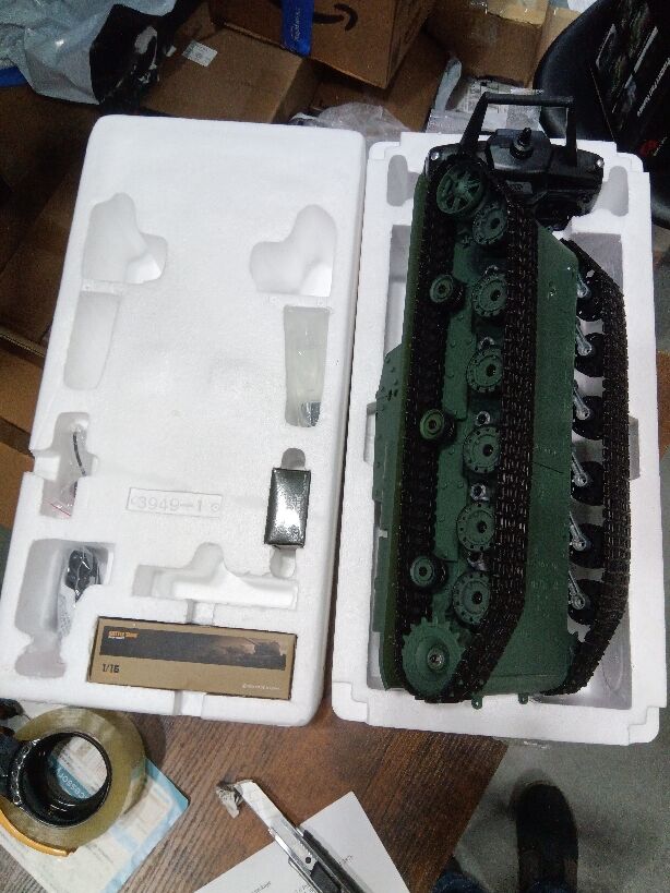 Fast Free Shipping Second Hand US Stock 2.4G Henglong 1/16 7.0 3878 Plastic Soviet KV-1 RTR RC Tank Model BB IR Smoke Metal Barrel