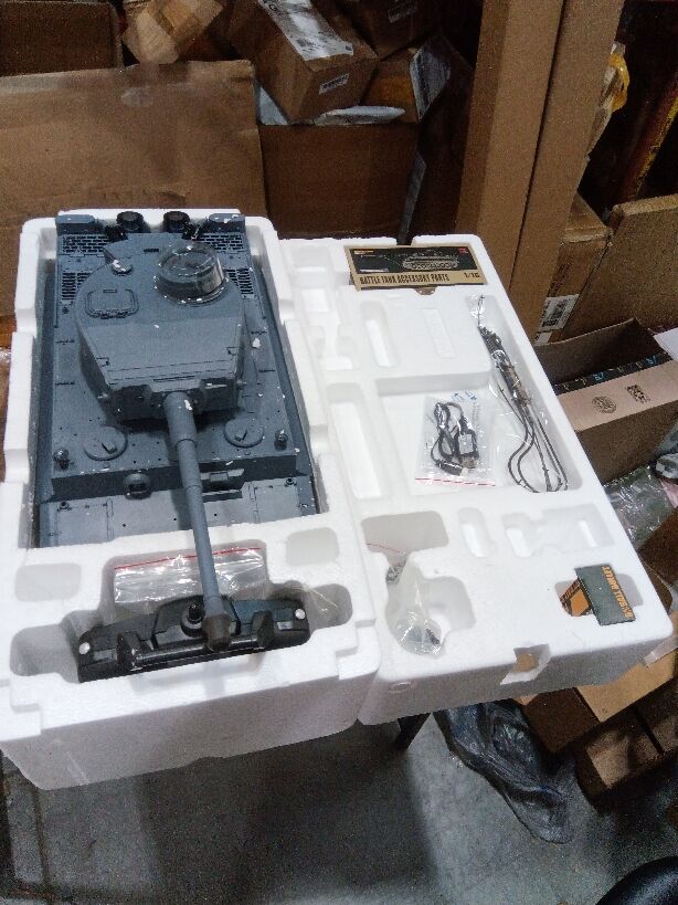 Fast Free Shipping Second Hand US Stock Henglong 1/16 7.0 RTR RC Tank 3818 German Tiger I BB IR Metal Drive Wheels Idlers Tracks Gearbox