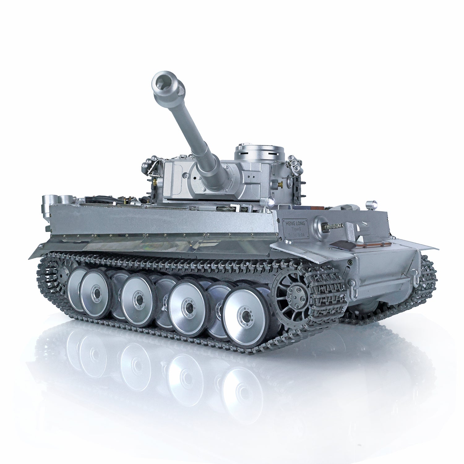 Henglong 1/16 Upgraded Full Metal 3818-Pro German Tiger I Ready to