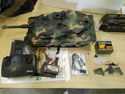 Second Hand Fast Free Shipping 2.4GHz HengLong 1/24 RC Tank 3809 Leopard 2 A5 BB Infrared System Chassis Recoil Smoke Sound Light