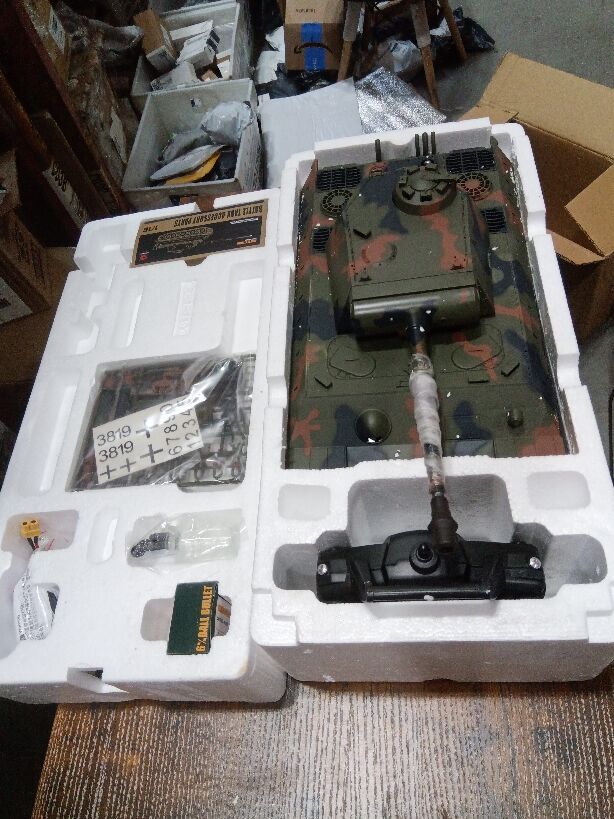 Fast Free Shipping Second Hand US Stock 2.4Ghz Henglong 1/16 7.0 Plastic Ver German Panther V 3819 RTR RC Tank Model BB IR Smoke