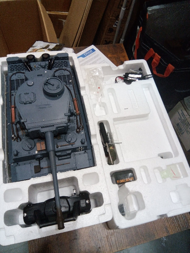 Fast Free Shipping Second Hand US Stock Henglong 1/16 7.0 Tiger I RTR RC Tank 3818 W/ Barrel Recoil Metal Tracks Wheels