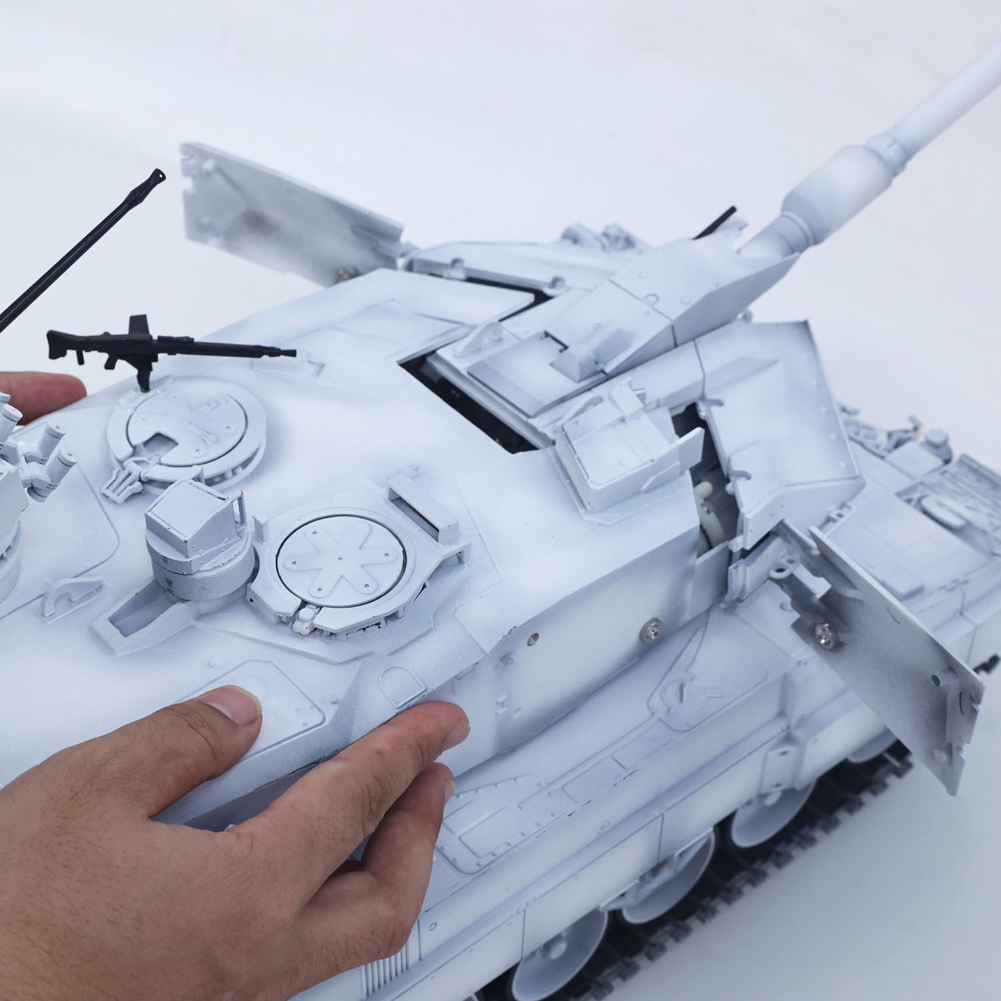 TOUCAN 1/16 Metal 3889 German Leopard A6 RTR RC Tank 360 Degree Turret Electric Periscope Barrel Recoil Smoke Metal Road Drive Idler Wheels